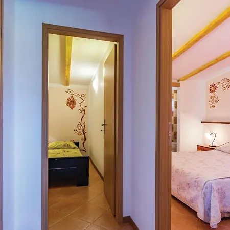 2 Bedroom Lovely In *