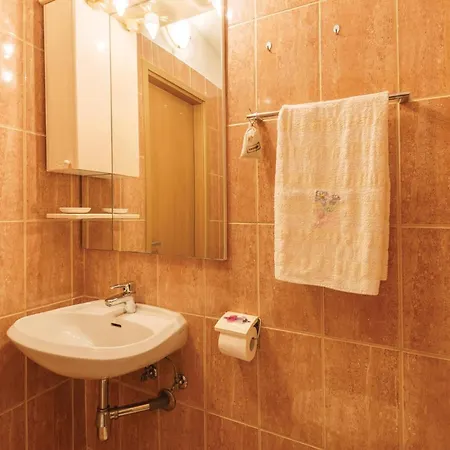 Holiday home 2 Bedroom Lovely In *